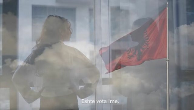 Rama publikon video-kartolinën për shqiptarët në
