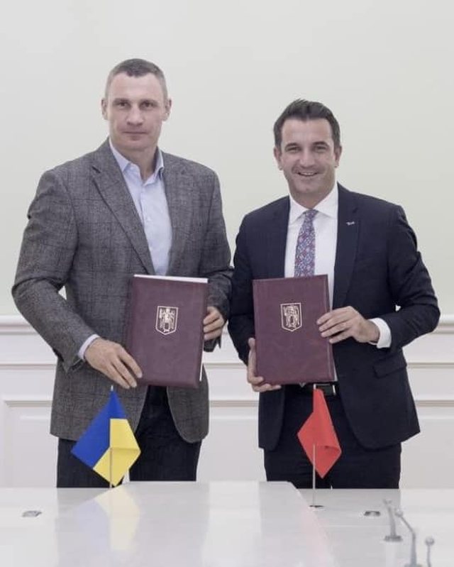 'Mirëdita nga burgu i Durrësit" , reagon sërish Erion Veliaj: Një ...
