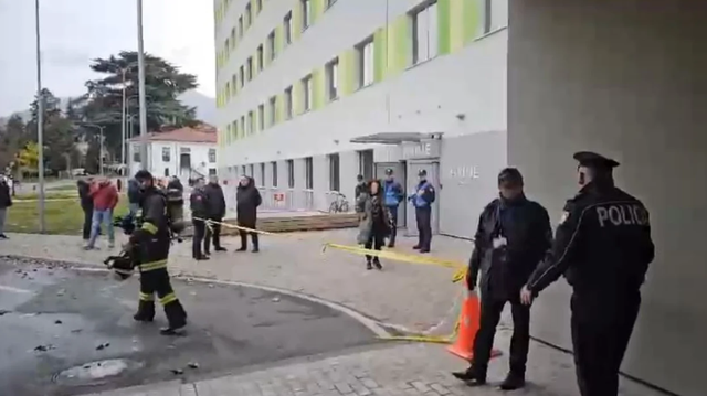 Çfarë e shkaktoi zjarrin në spital e QSUT dhe si mund të