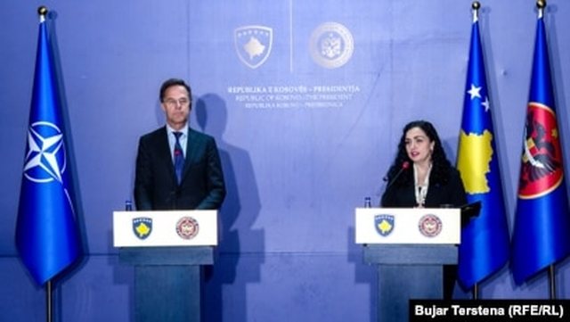 Shefi i NATO-s në Kosovë: Serbia të bashkëpunojë