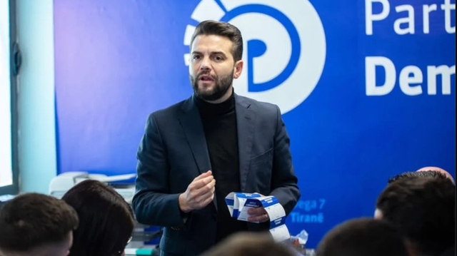 Kërkoi të jetë kandidat në listat e hapura, anëtari i