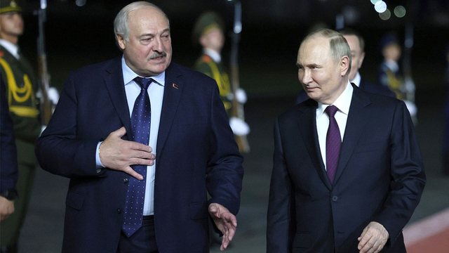 Putin dhe Lukashenko sulmojnë NATO-n dhe Bashkimin Evropian: Jemi gati