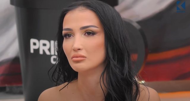Foto/ "Gjithçka e imja...", Xheneta Fetahu shfaqet për