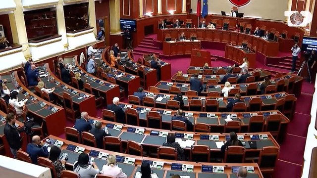 Listat e kryetarëve dhe emrat mbushës, sa vlen vota e qytetarëve?