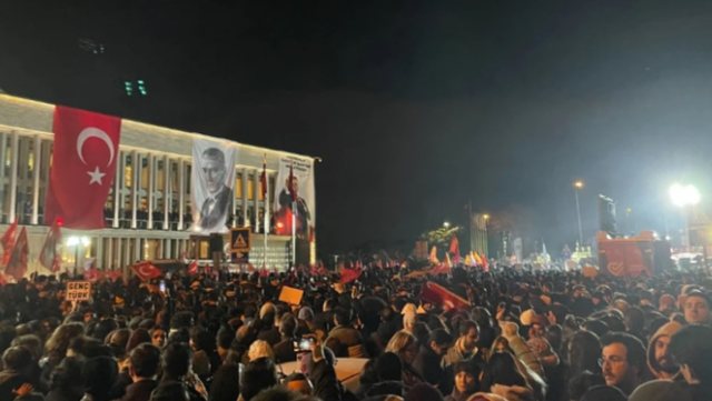 Protestë për arrestimin e kryebashkiakut të Stambollit,