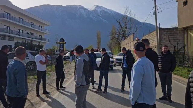 Aksidentet me pasojë në jetë njerëzish, banorët ngrihen