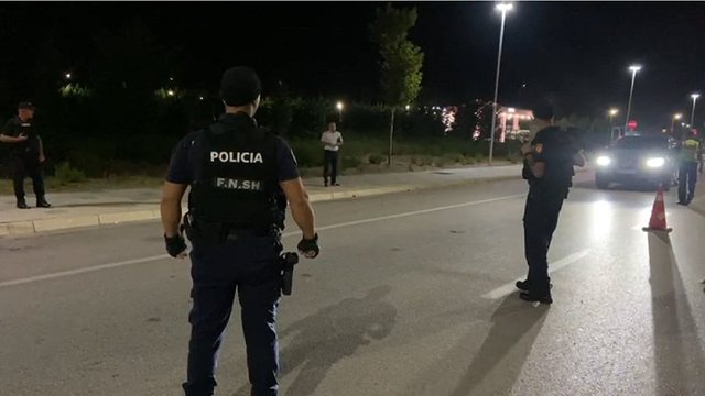 Incident në Fier, njerëzit e Agron Kapllanajt përplasen me