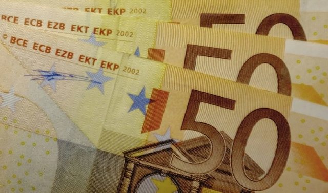 A po dalin nga qarkullimi prerjet 50 euro?! Bankën Qendrore Europiane