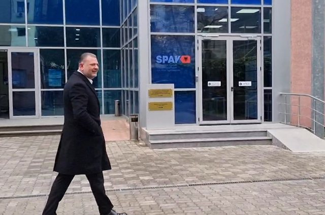 LAJM I FUNDIT/ GJKKO “godet” partinë e Tom Doshit në