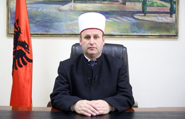 “Urime në detyrën e re Papa Leonit”/ Kreu i KMSH: Moment i