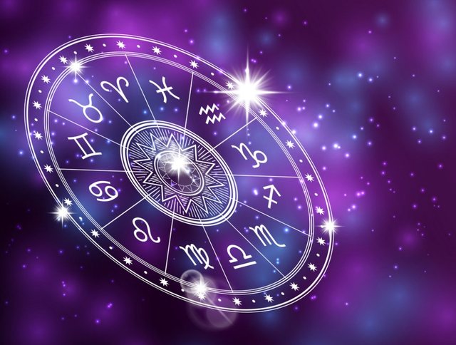 Hëna e plotë e majit, ja cilat shenja të zodiakut preken më