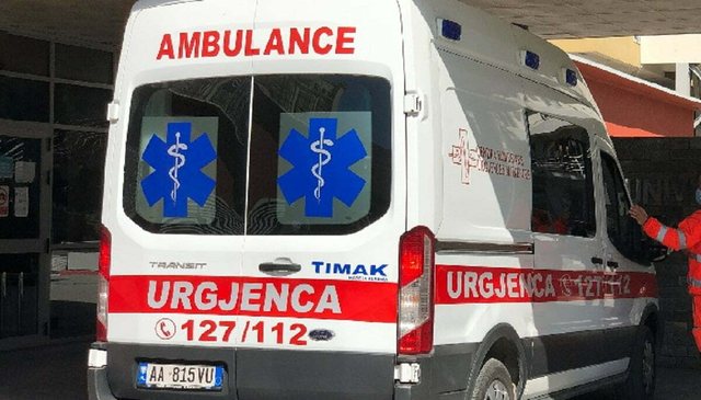 E rëndë në Divjakë, një person gjendet i pajetë