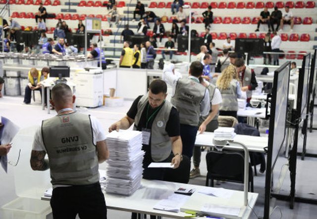 Përfundon procesi i numërimit të votave në Maliq! Kryeson
