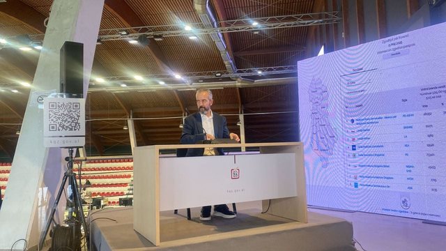 Nëntë kuti votimi nga Diaspora të parregullta, Celibashi: Në