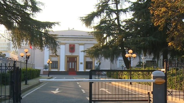 Profili i ri i Parlamentit! Profesionet e 140 deputetëve të