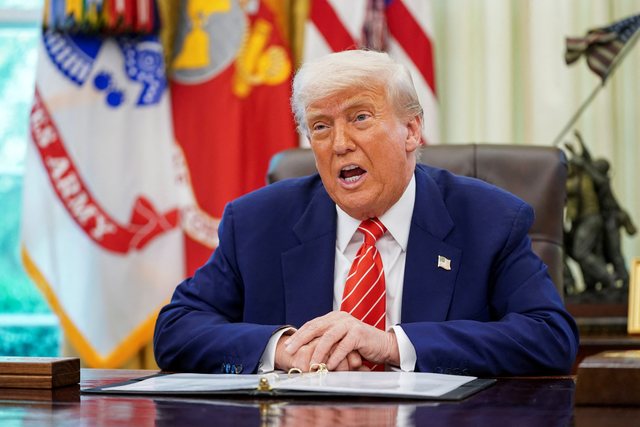 Habit Donald Trump: Lufta Ukrainë- Rusi është si dy