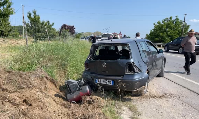 Aksident në aksin Korçë-Maliq, përplasen dy automjete