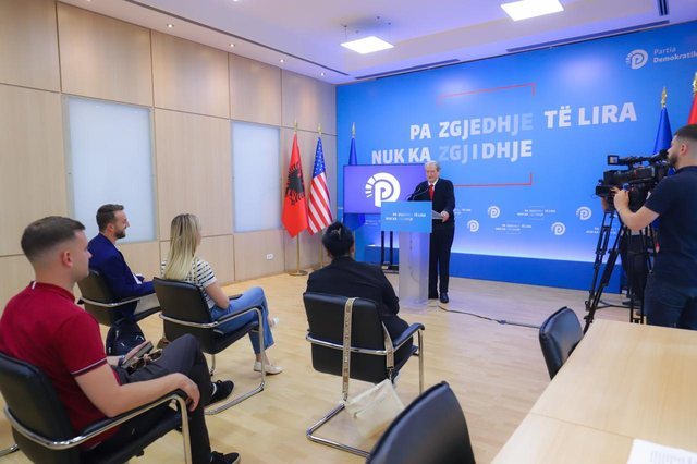 Berisha rrëfen çfarë ndodhi në Bruksel mes