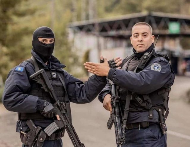 Ish-polici i Njësisë Speciale ndalohet në Serbi, avokati