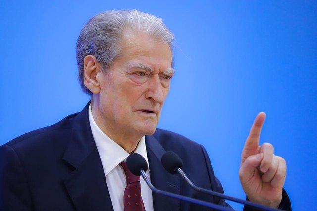 Berisha i bashkohet Ramës kundër rritjes së pagave të