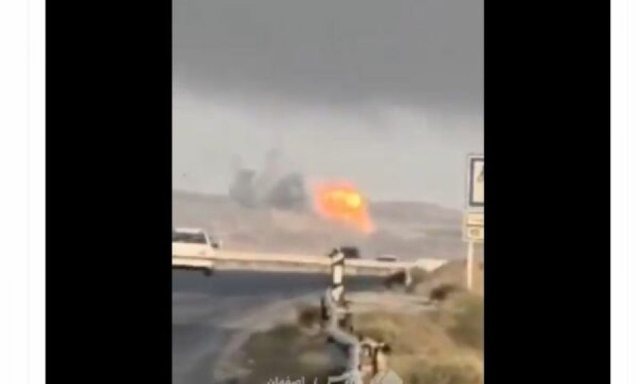 VIDEO/ Një banor filmon pamjet - Ja si Izraeli i nisi sot sulmet ndaj