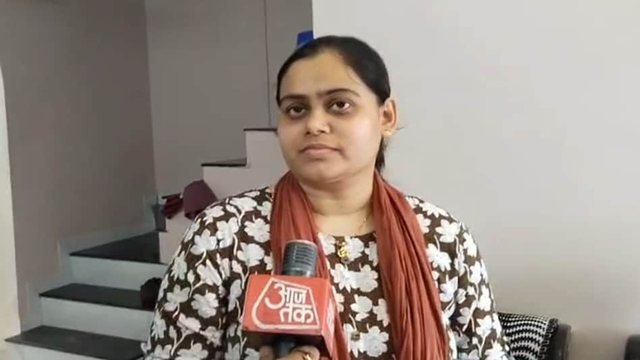 U vonua 10 minuta! Flet gruaja që humbi avionin e “Air India”: