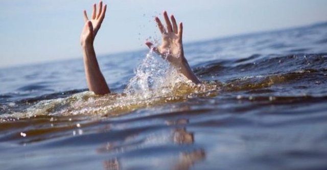 E rëndë në Itali, 14-vjeçari mbytet në liqenin