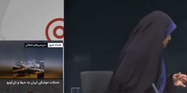 VIDEO/ Izraeli bombardon televizionin shtetëror të Iranit, gazetarja