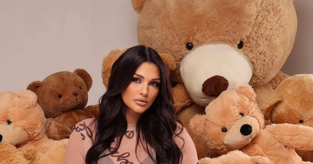 Eliona Pitarka shuan kureshtjen e ndjekësve pas 24 orësh, zbulon