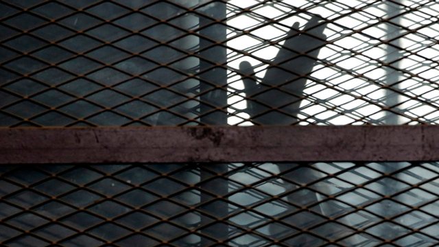 Akuzat për spiunazh tronditin Iranin, regjimi i Teheranit ekzekuton dhe