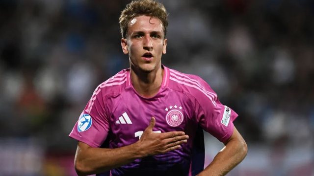 Sulmuesi që i shënoi Anglisë në Europianin U-21 i bën