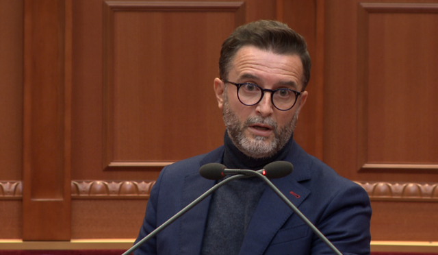 “S’ia kam borxh kujt këtë lloj pisllëku”/