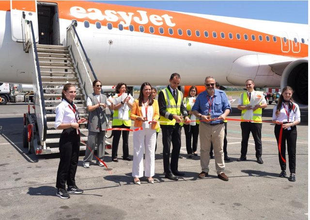 Aeroporti Ndërkombëtar i Tiranës dhe easyJet festojnë nisjen