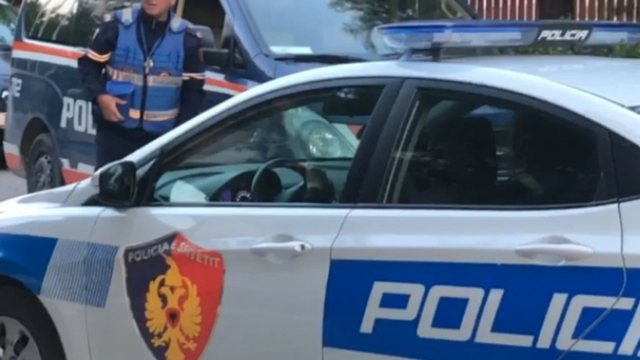 E pazakontë në Lezhë! Përplasje mes policisë dhe