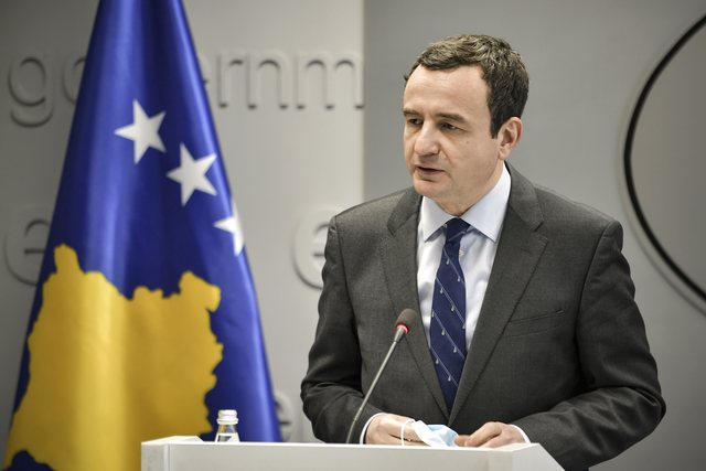 “Më gjeni një vend tjetër në