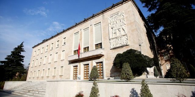Këshilli i Ministrave miraton projektligjin për vullnetarizëm, ja