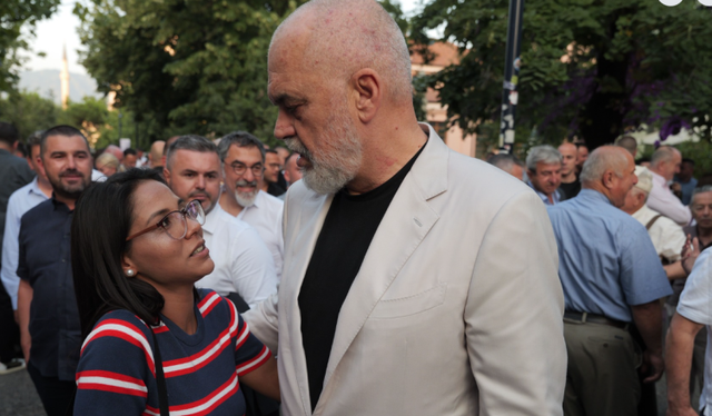 “Vlerë e shtuar e PS-së”, Edi Rama vlerëson Ina