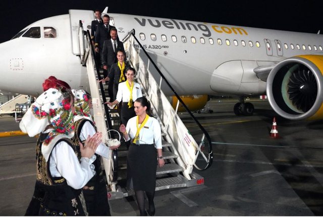 “Vueling” nis fluturimet e para në Tiranë me lidhje