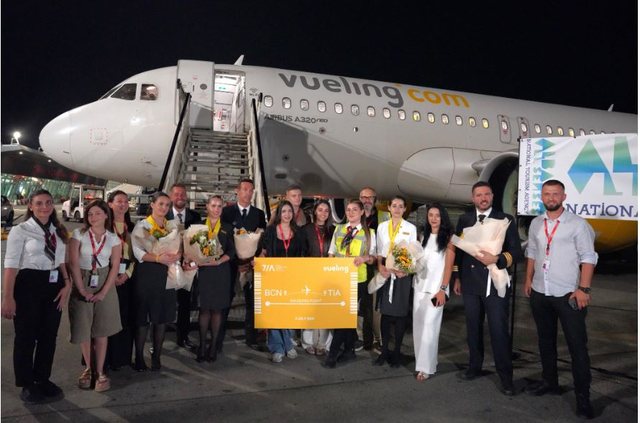 “Vueling” nis fluturimet e para në Tiranë me lidhje