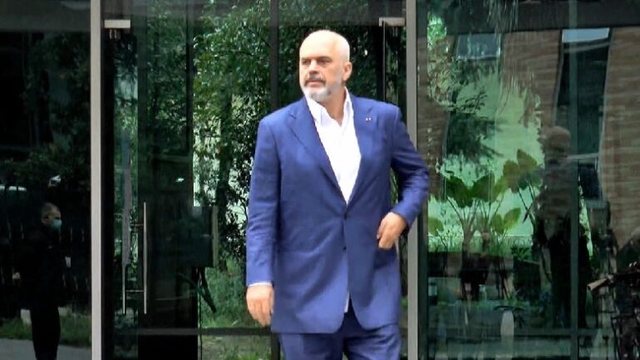 Kryeministri Rama feston 61-vjetorin e lindjes në punë! Zbulohet