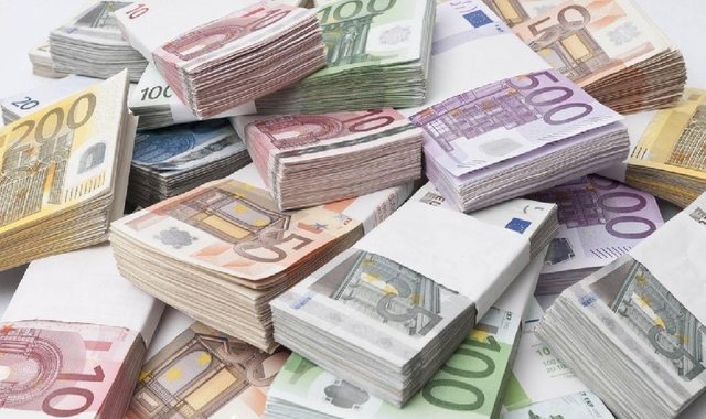 Më shkoi kredia dyfish tek "kredo.al", qytetari denoncon tek
