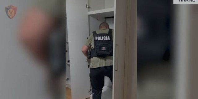 Detaje/ Pasaporta deri në 20 mijë euro, si babë e bir