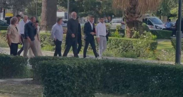 Pas Vlorës, Fierit e Durrësit, Rama vazhdon spastrimet/ Elbasani