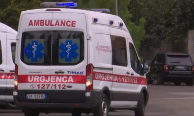 E rëndë në Tiranë! 59-vjeçari bie nga kati i