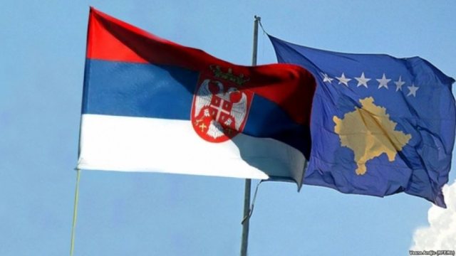 Presidentja Vjosa Osmani tregon PRAPASKENAT, si Trump parandaloi 2 vite më