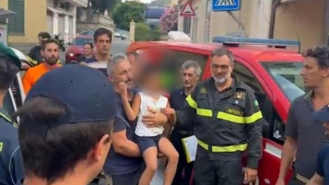 Gjendet pas 36 orësh vogëlushi 5-vjeçar! Qëndroi i