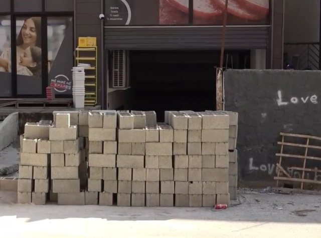 Ndëshkohen “pronarët” e rrugës në “Ali