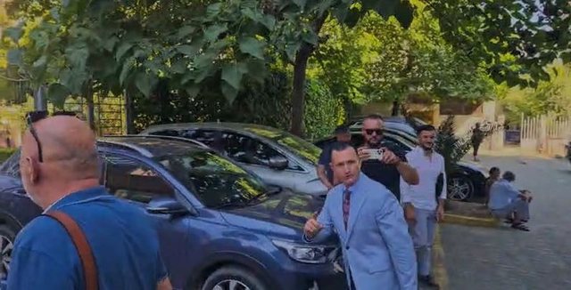 Avokati i Metës, Kujtim Cakrani: E ka thënë Ajatollahu, sot do ta