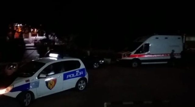 LAJM I FUNDIT/ Aksident në Lezhë, makina përplas