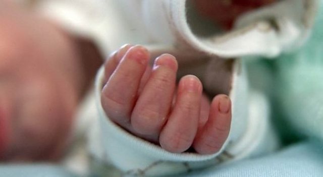 Vendoset rekordi i ri botëror! U krijua nga embrioni i ngrirë
